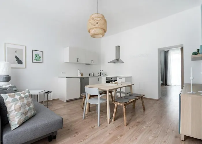 Apartman Caring Family Close To The Center